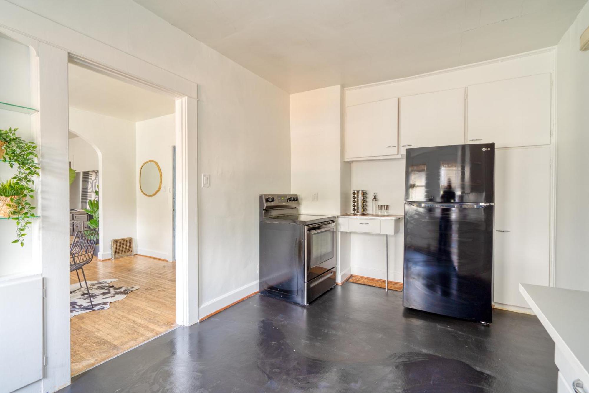 Collection - Lively 2br Old Hollywood - 92 Walkscore Apartment Portland