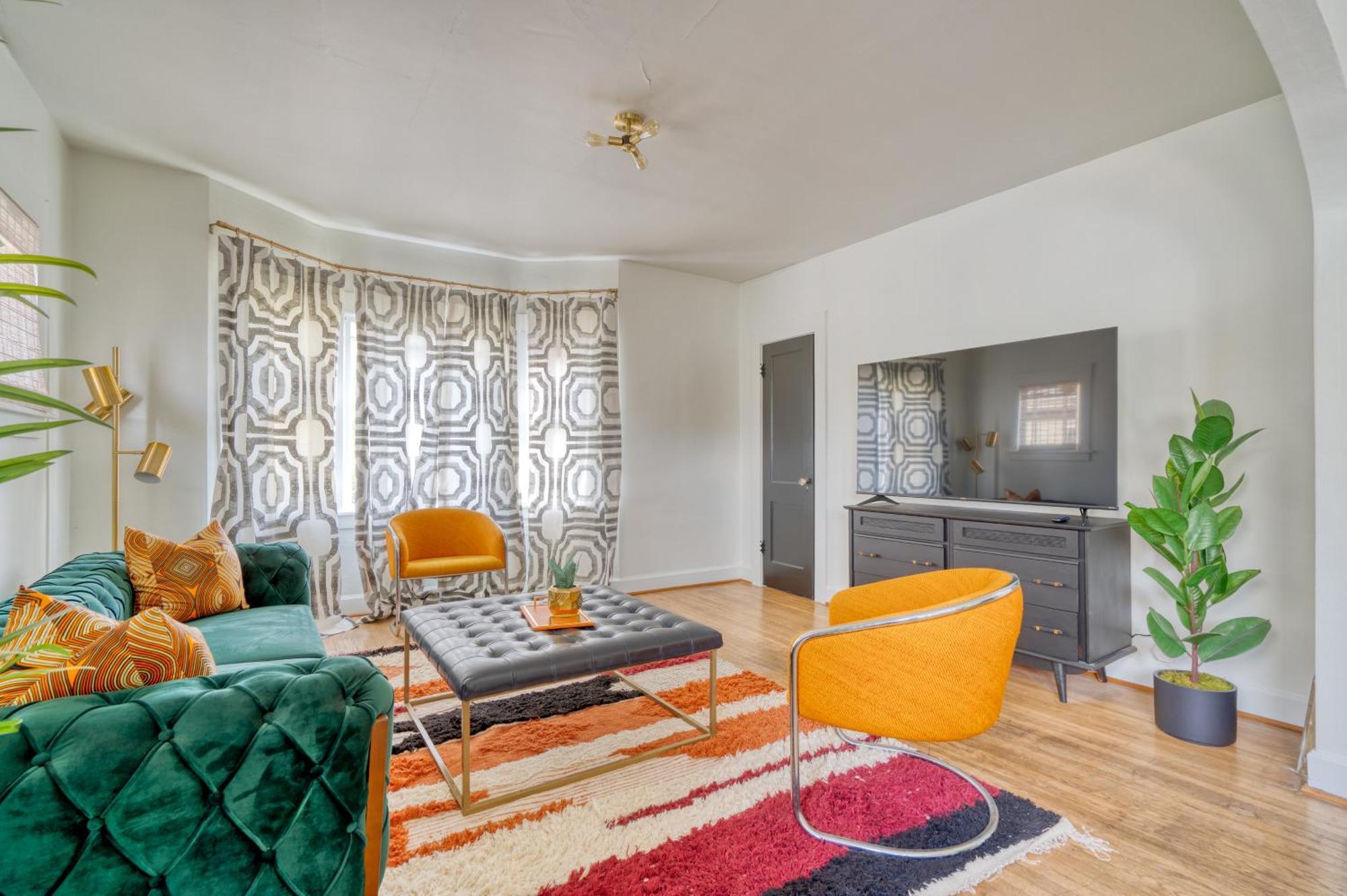 Collection - Lively 2br Old Hollywood - 92 Walkscore Portland