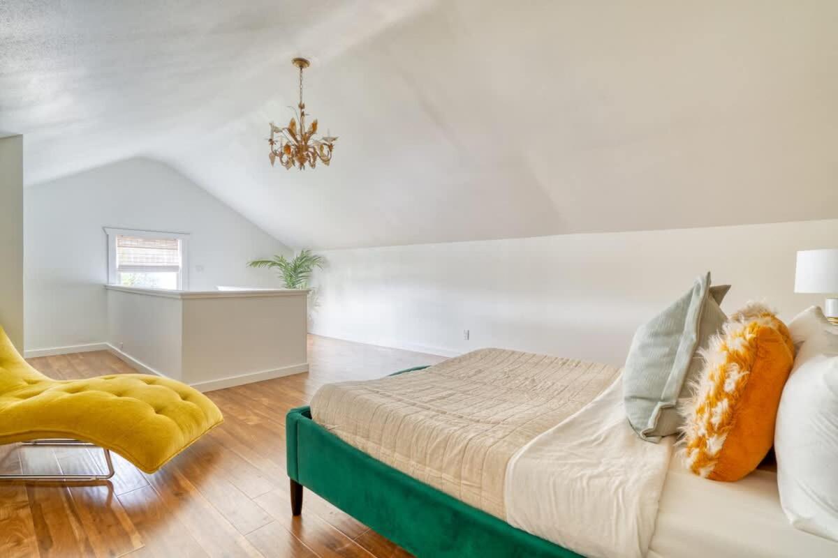 Collection - Lively 2br Old Hollywood - 92 Walkscore * Portland